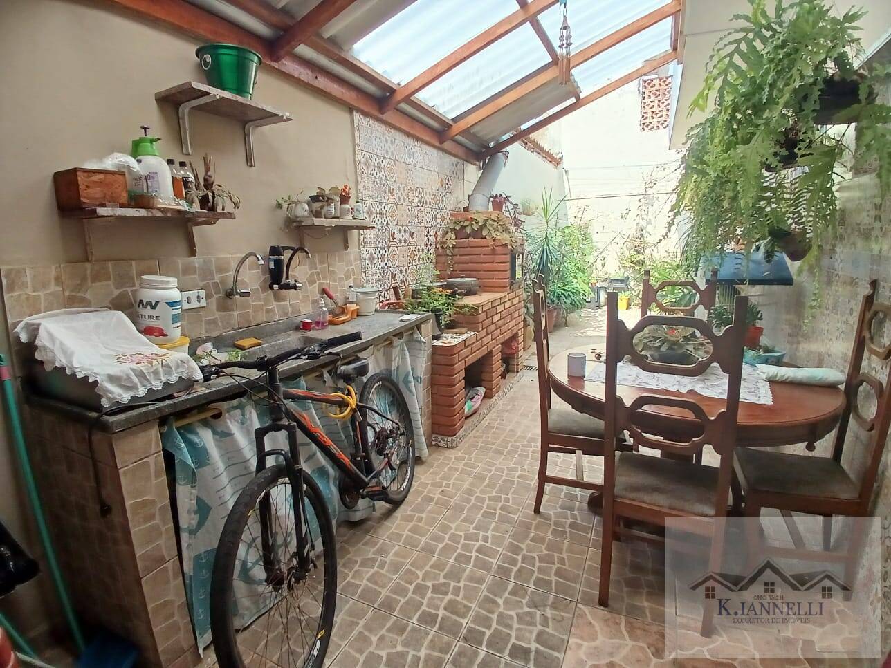 Casa à venda com 3 quartos, 135m² - Foto 11