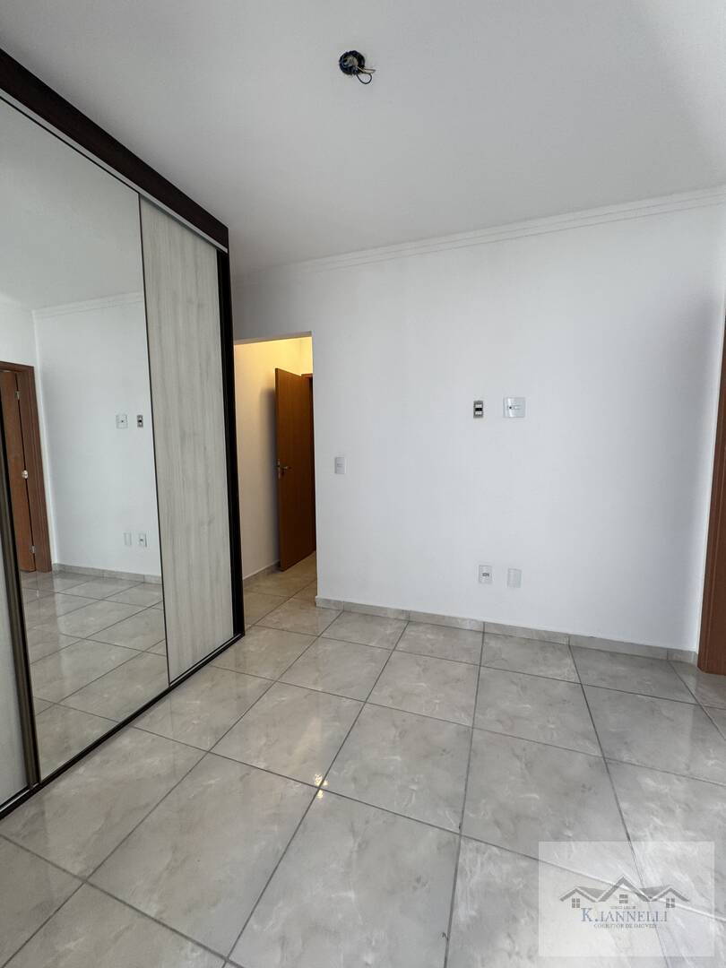 Apartamento à venda com 2 quartos, 68m² - Foto 15