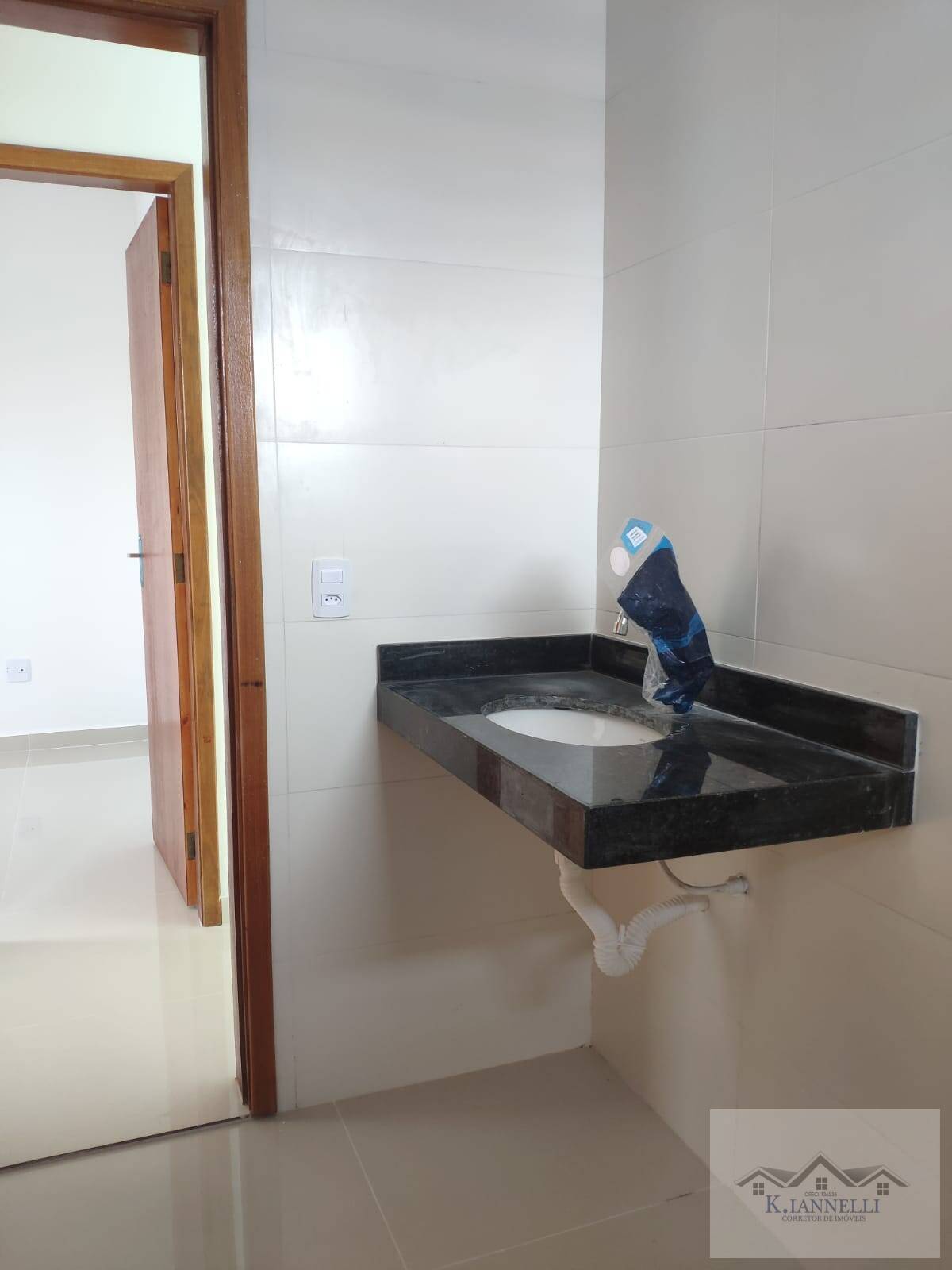 Casa à venda com 2 quartos, 62m² - Foto 19