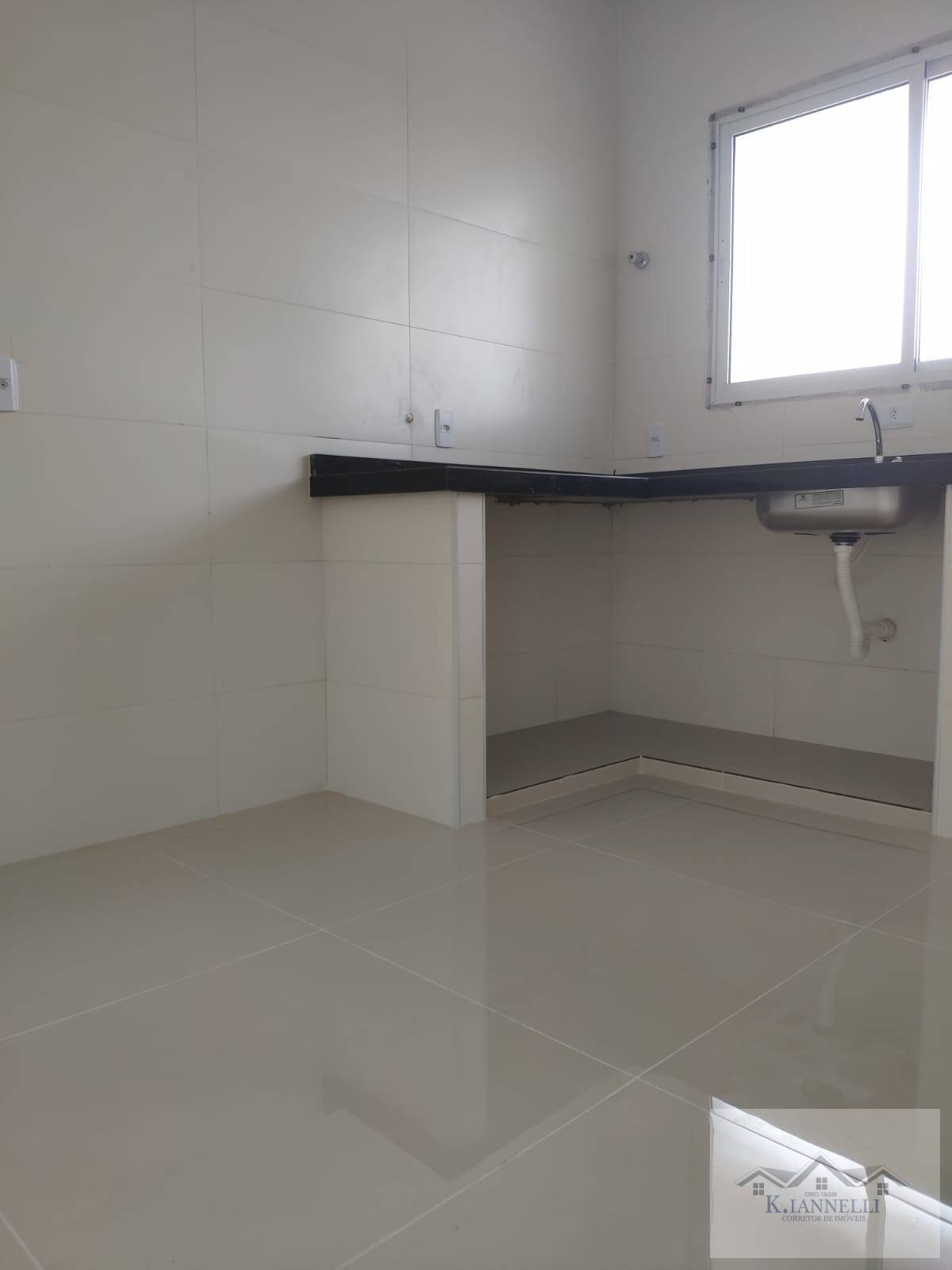 Casa à venda com 2 quartos, 62m² - Foto 22