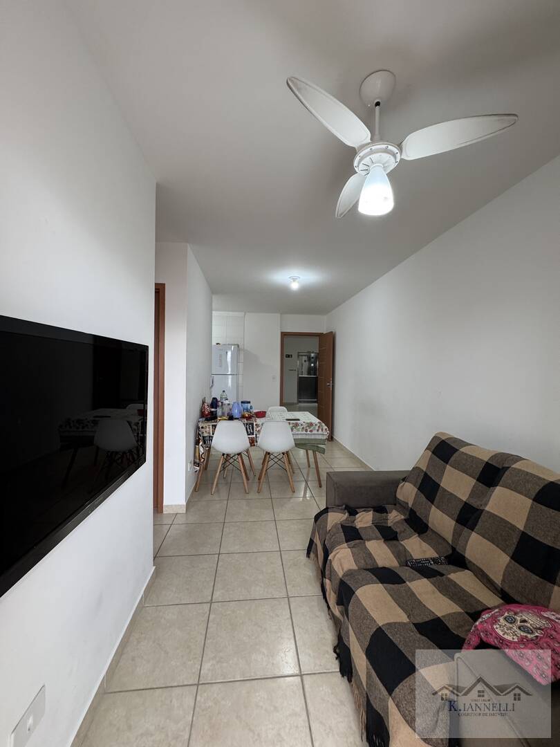 Apartamento para alugar com 2 quartos, 55m² - Foto 9