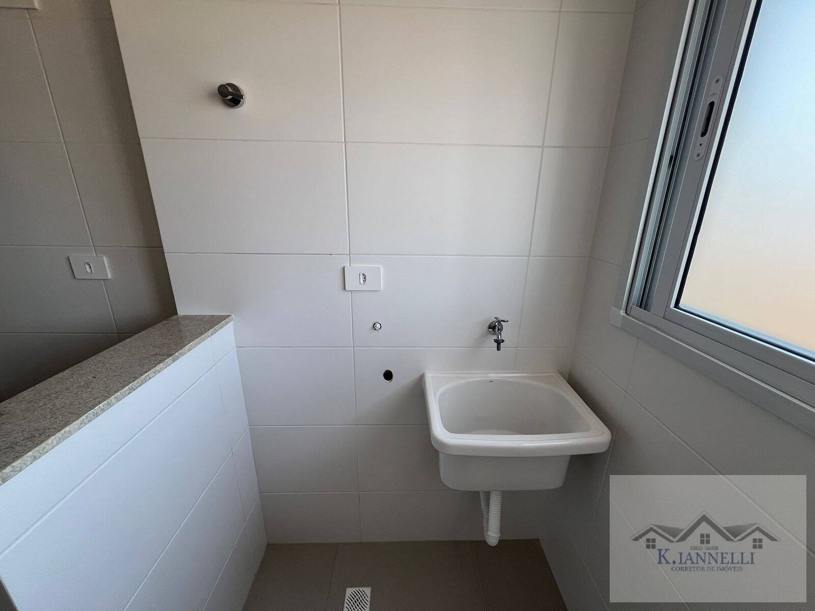 Apartamento à venda com 1 quarto, 43m² - Foto 11