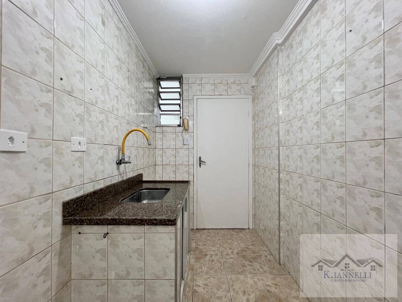 Apartamento à venda com 1 quarto, 38m² - Foto 11