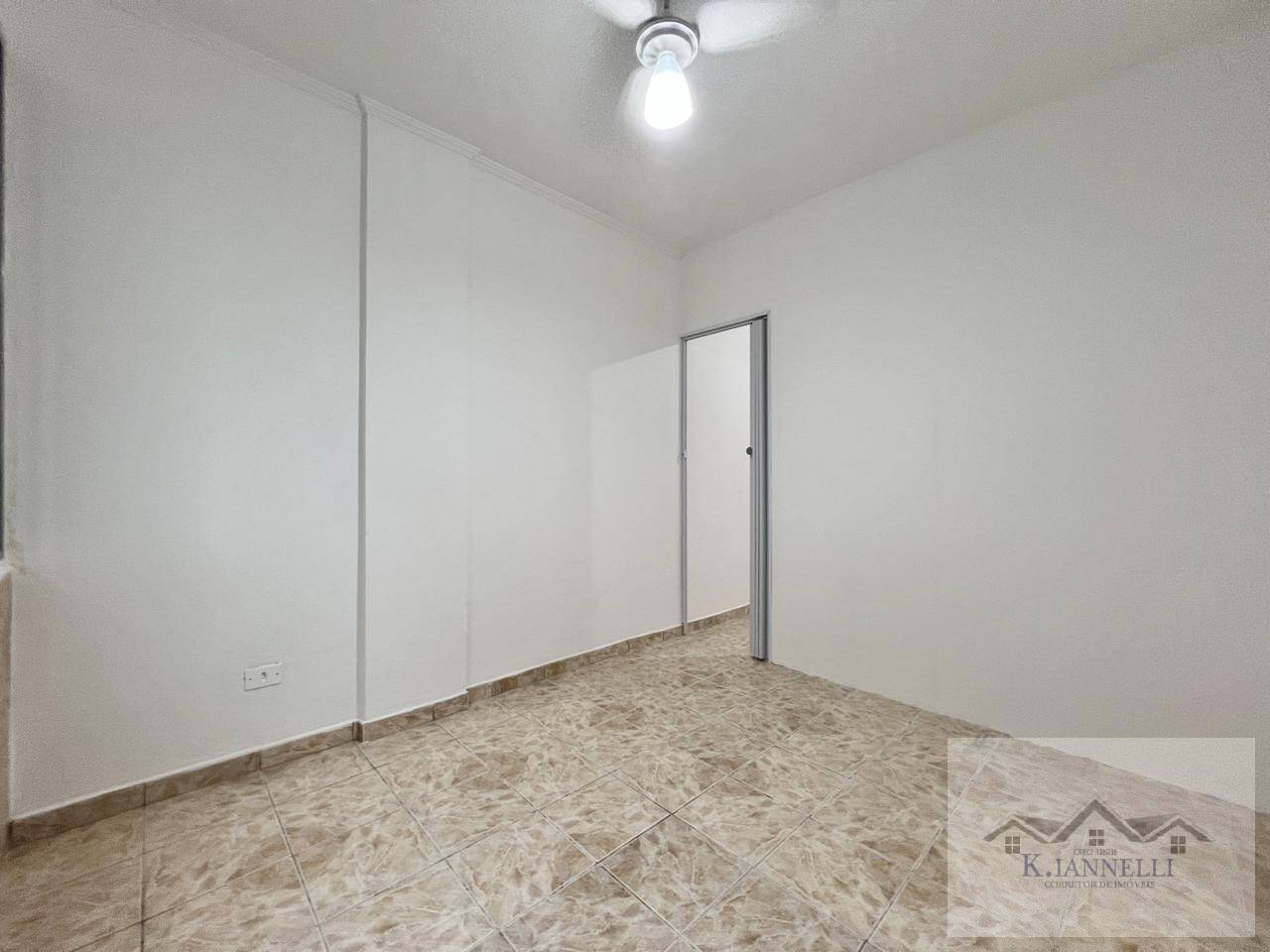 Apartamento à venda com 1 quarto, 38m² - Foto 16