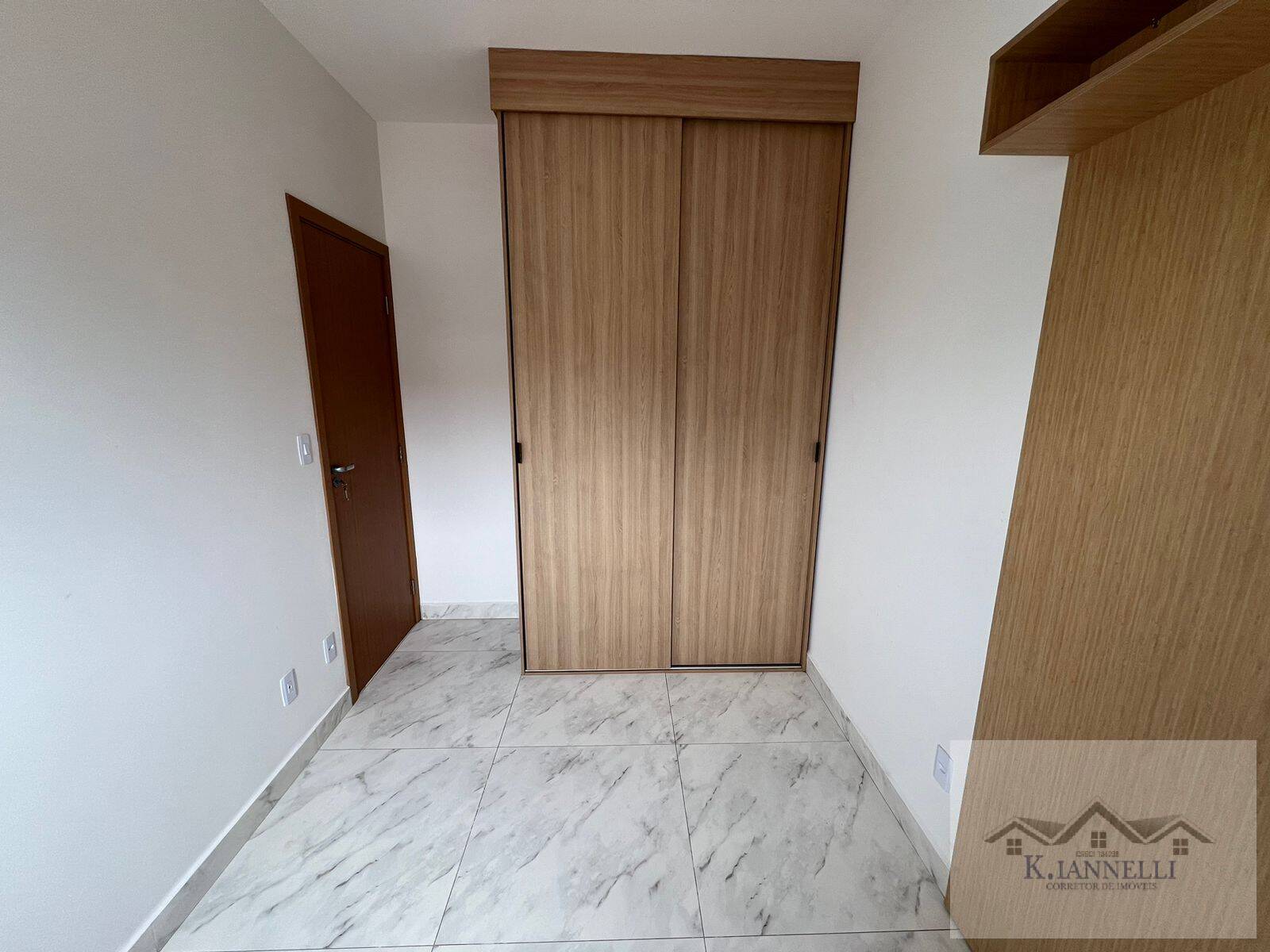 Apartamento à venda com 2 quartos, 52m² - Foto 8