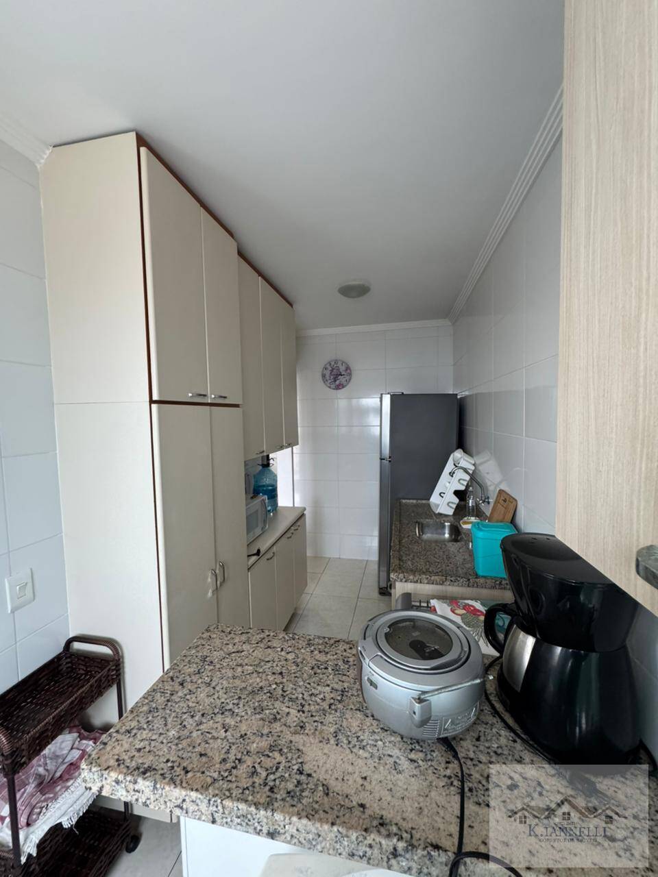 Apartamento à venda com 2 quartos, 65m² - Foto 4