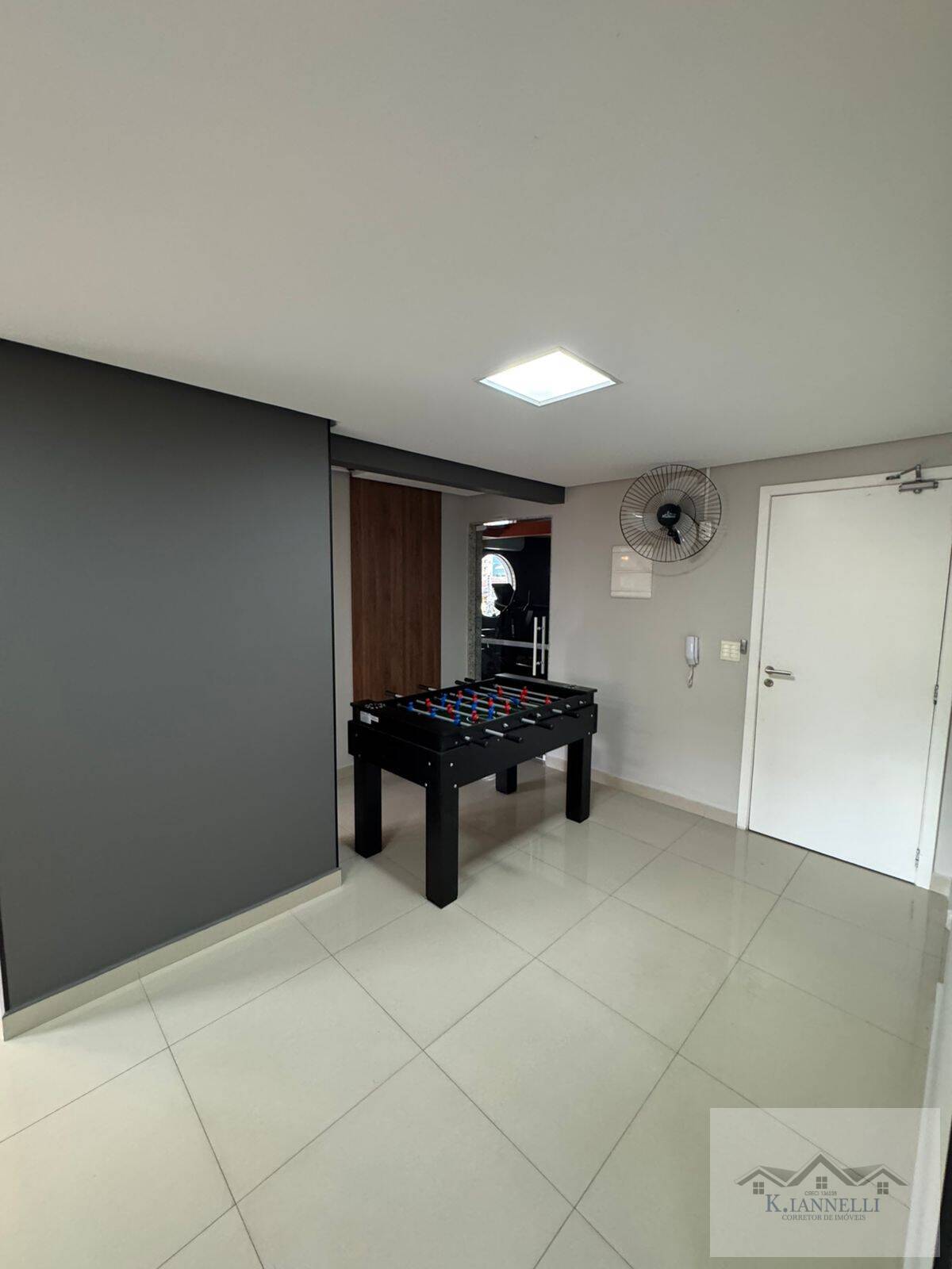 Apartamento à venda com 2 quartos, 65m² - Foto 24