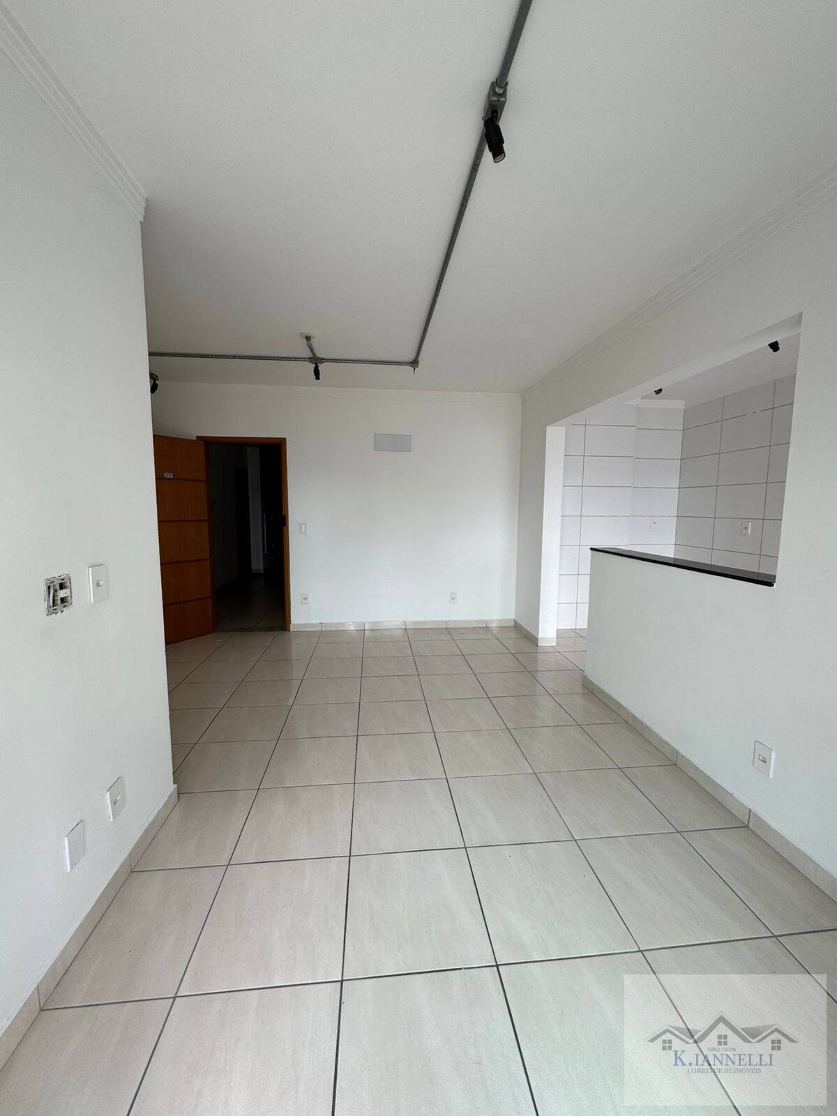 Apartamento à venda com 2 quartos, 74m² - Foto 33