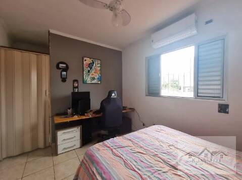 Casa à venda com 3 quartos, 90m² - Foto 10