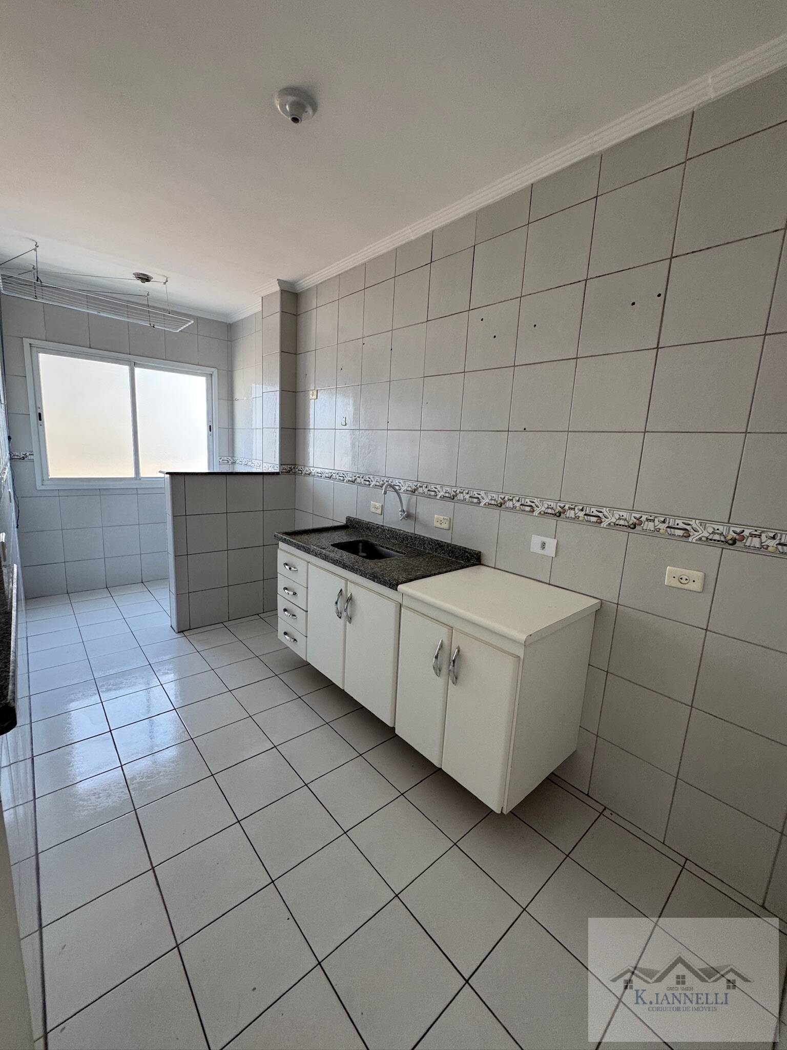 Apartamento à venda com 1 quarto, 55m² - Foto 4