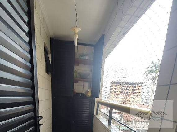 Apartamento à venda com 2 quartos, 70m² - Foto 4