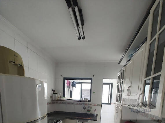 Apartamento à venda com 2 quartos, 70m² - Foto 11