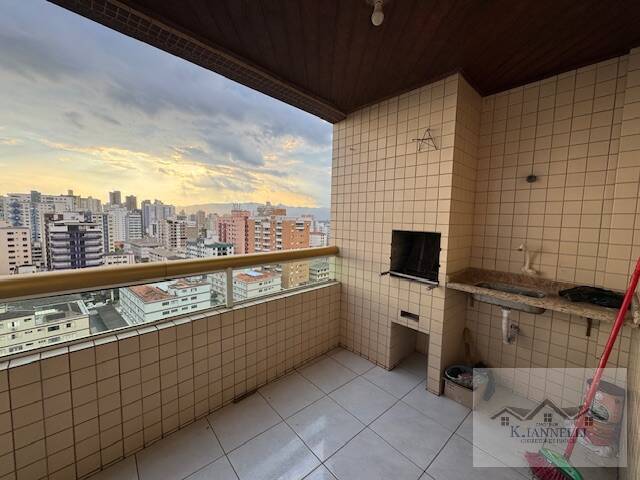 Apartamento para alugar com 2 quartos, 120m² - Foto 2