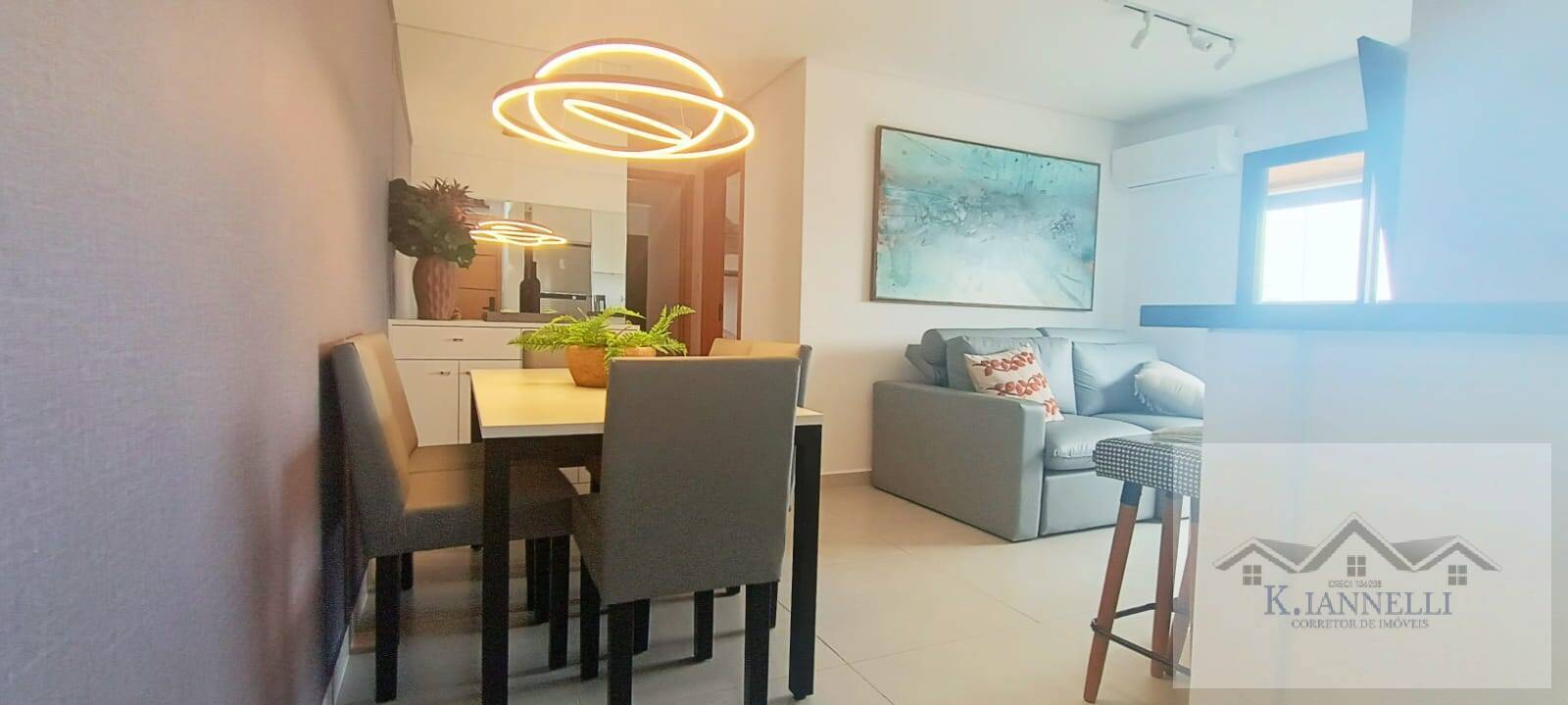 Apartamento à venda com 2 quartos, 68m² - Foto 2