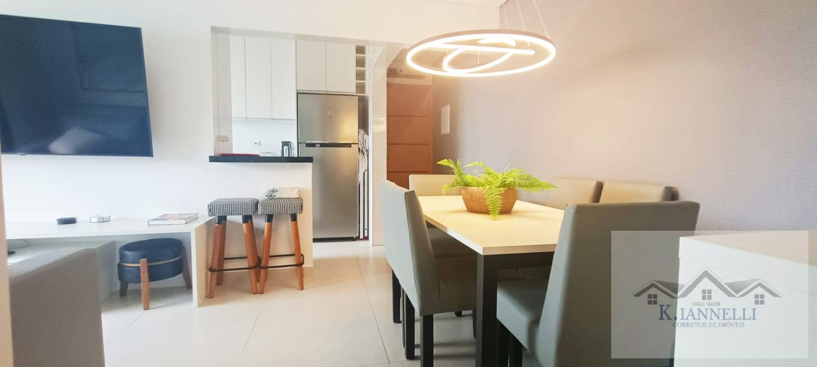 Apartamento à venda com 2 quartos, 68m² - Foto 1